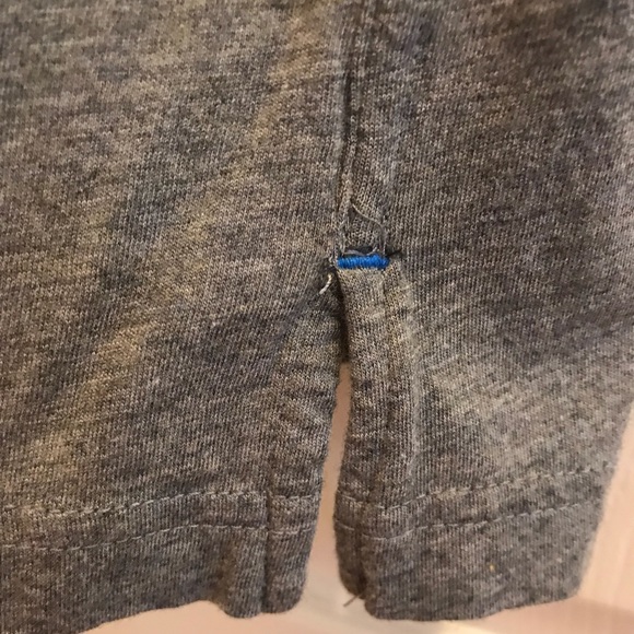 TOMMY BAHAMA gray short sleeve tee shirt - Picture 6 of 6